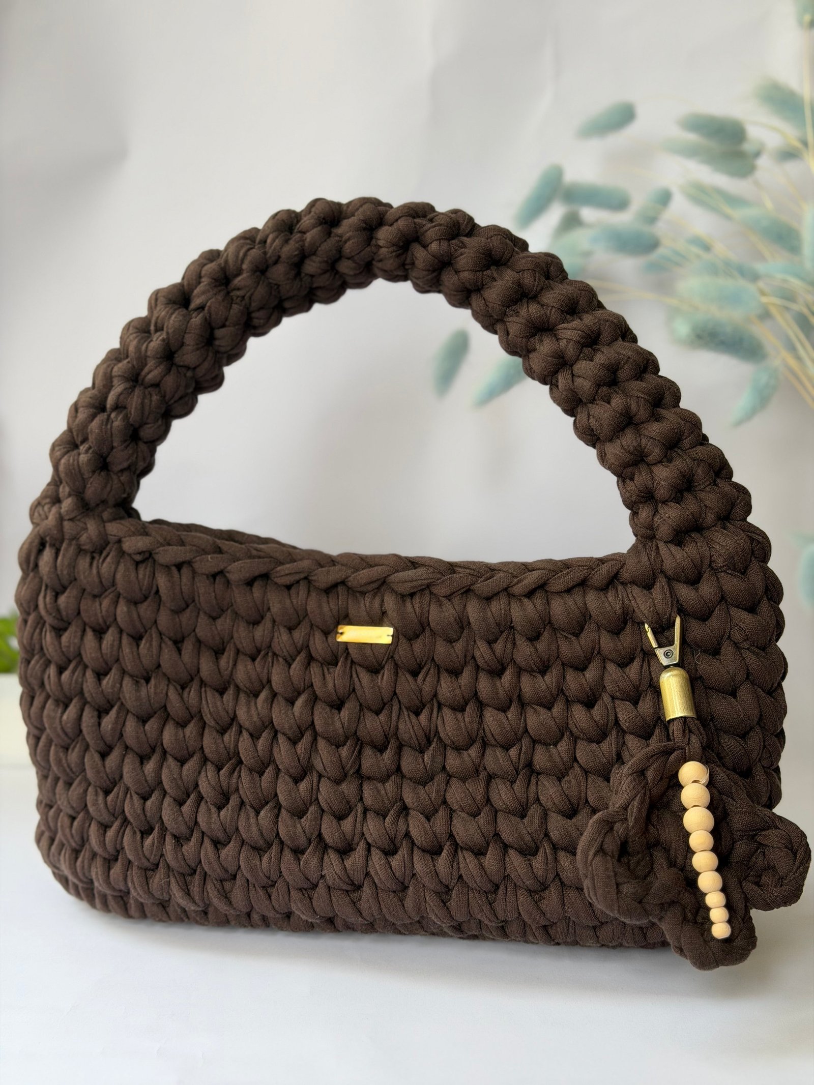 Crochet hand bag “Passion”