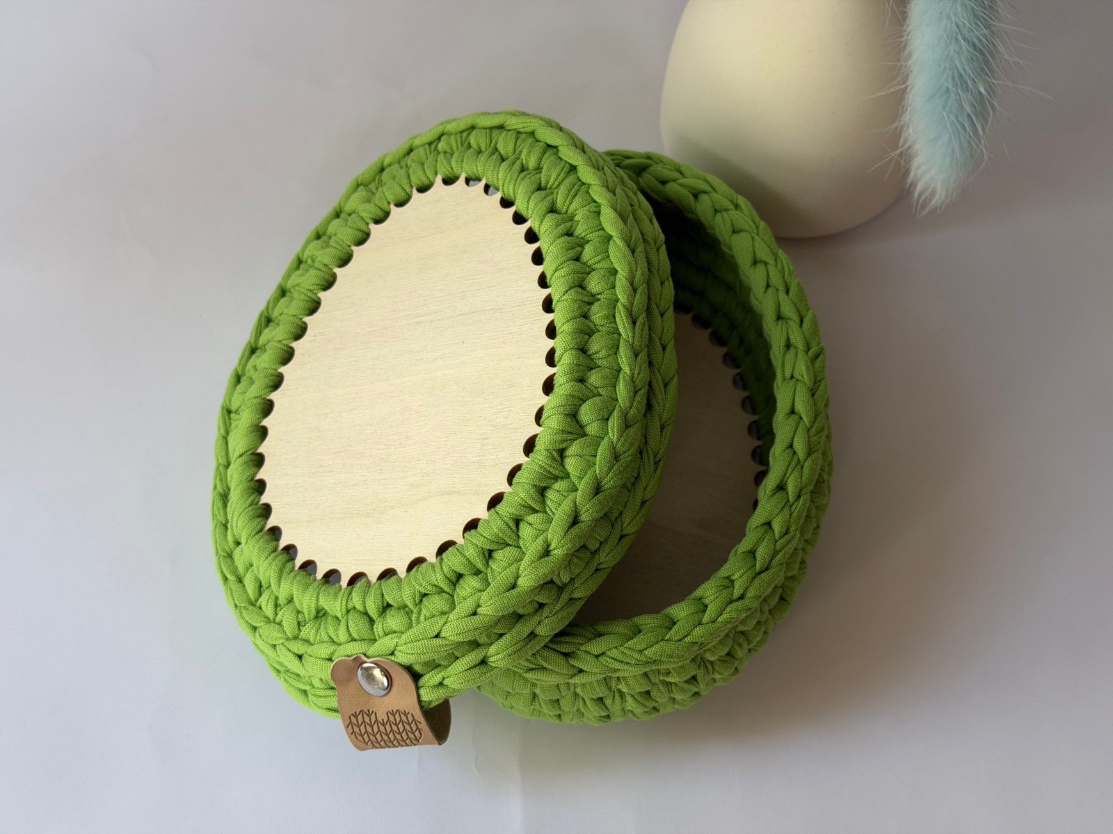 Crochet basket “Egg”
