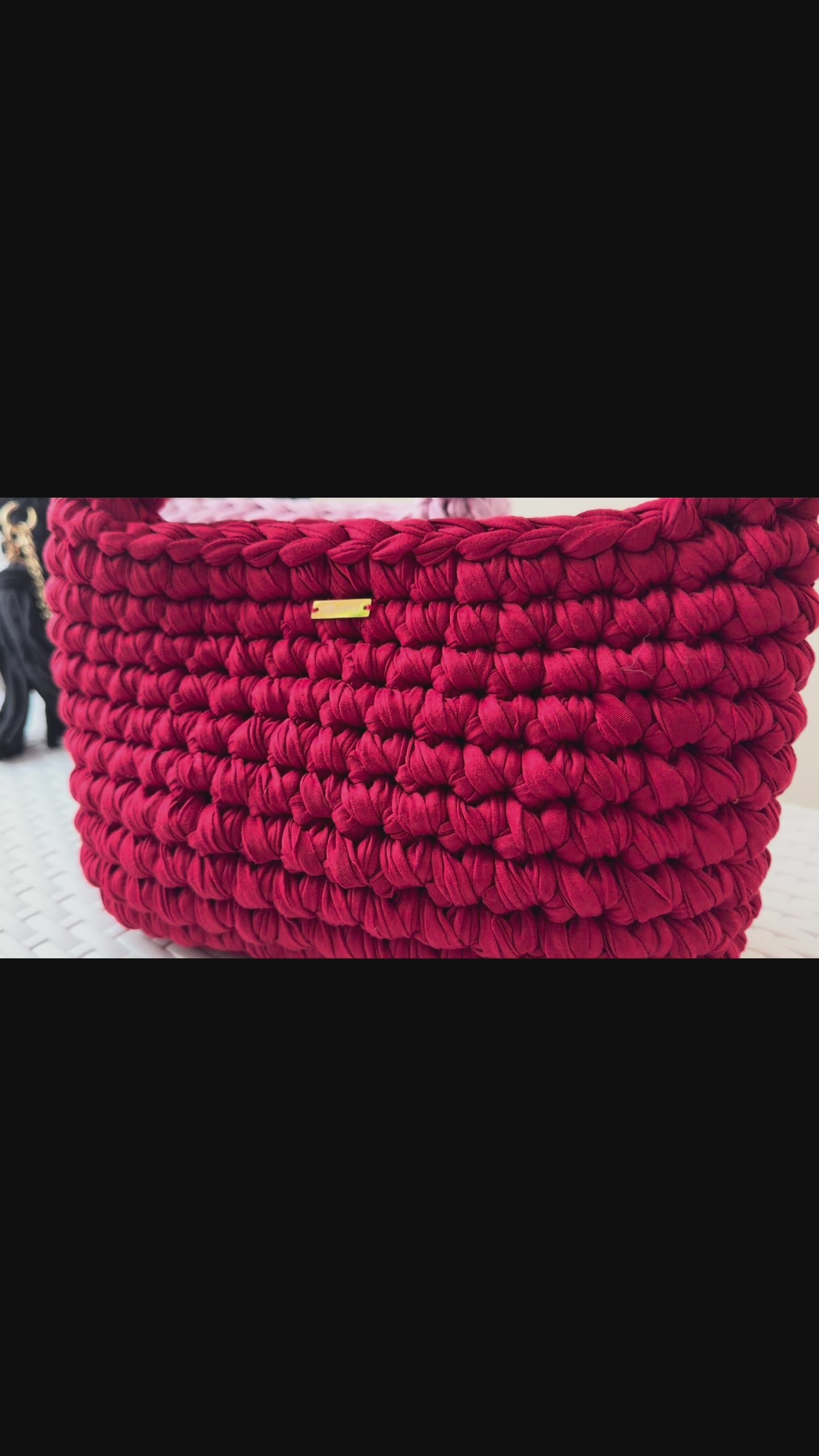 Crochet hand bag “Passion”